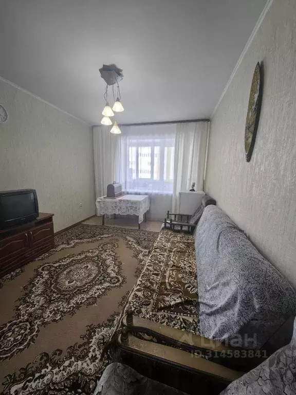 2-к кв. Алтайский край, Барнаул ул. Антона Петрова, 247В (50.0 м) - Фото 0