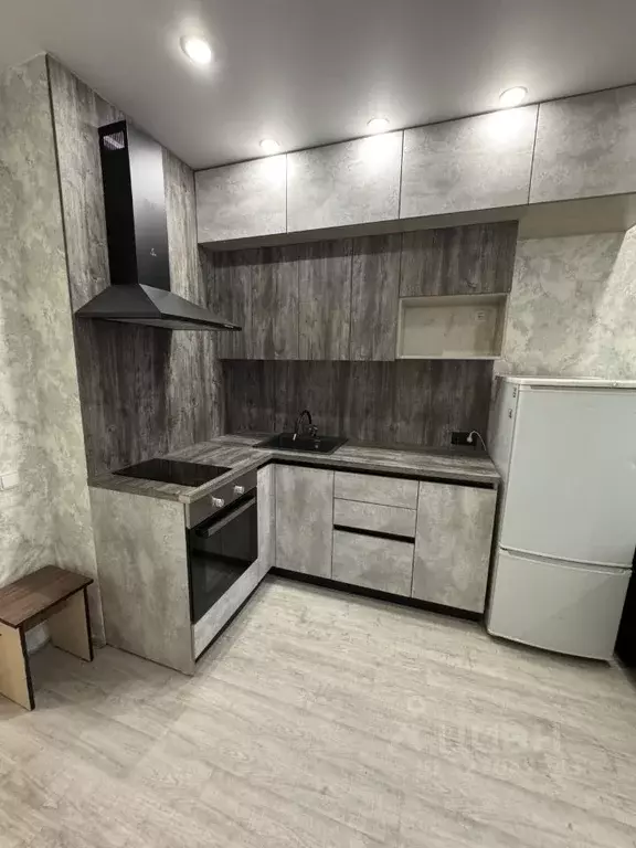 Студия Новосибирская область, Новосибирск Выборная ул., 135 (22.0 м) - Фото 1