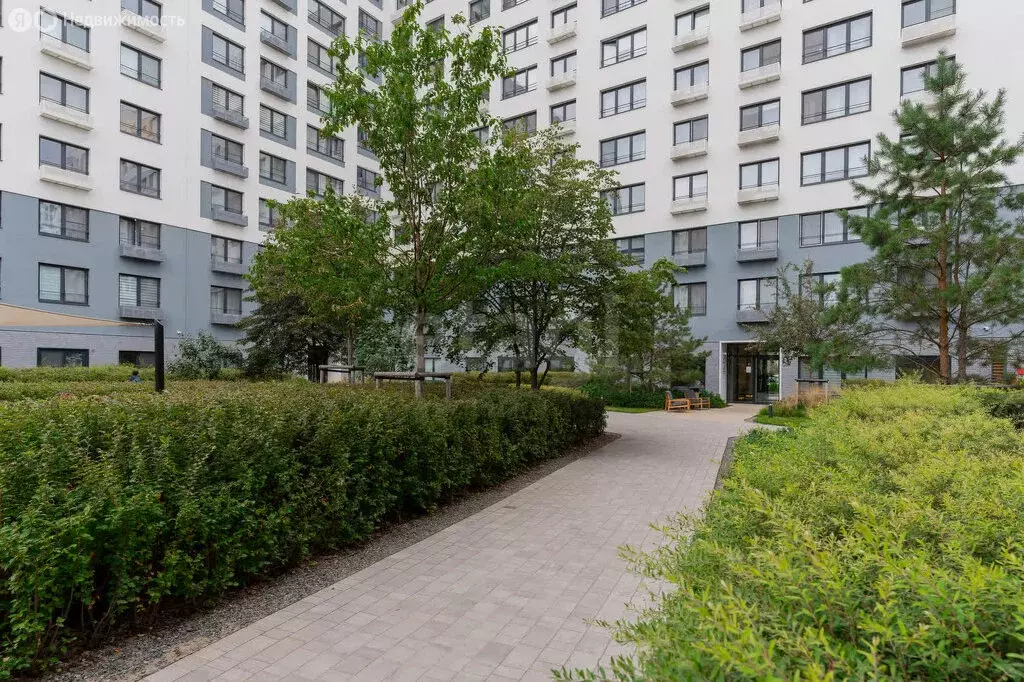 3-комнатная квартира: Тюмень, улица Газовиков, 36 (76.9 м) - Фото 0