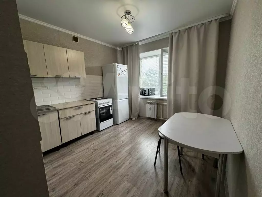 1-к. квартира, 41 м, 4/13 эт. - Фото 1