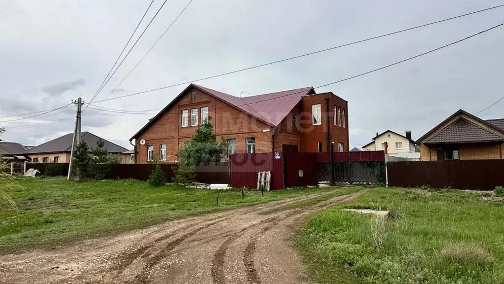 Дом в Оренбургская область, Оренбургский район, с. Подгородняя ... - Фото 2