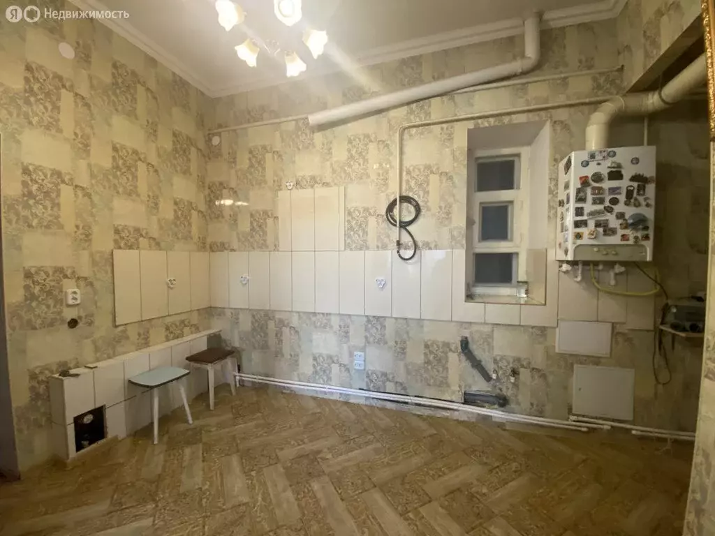 4-комнатная квартира: Новочеркасск, Комитетская улица, 77 (105 м) - Фото 1