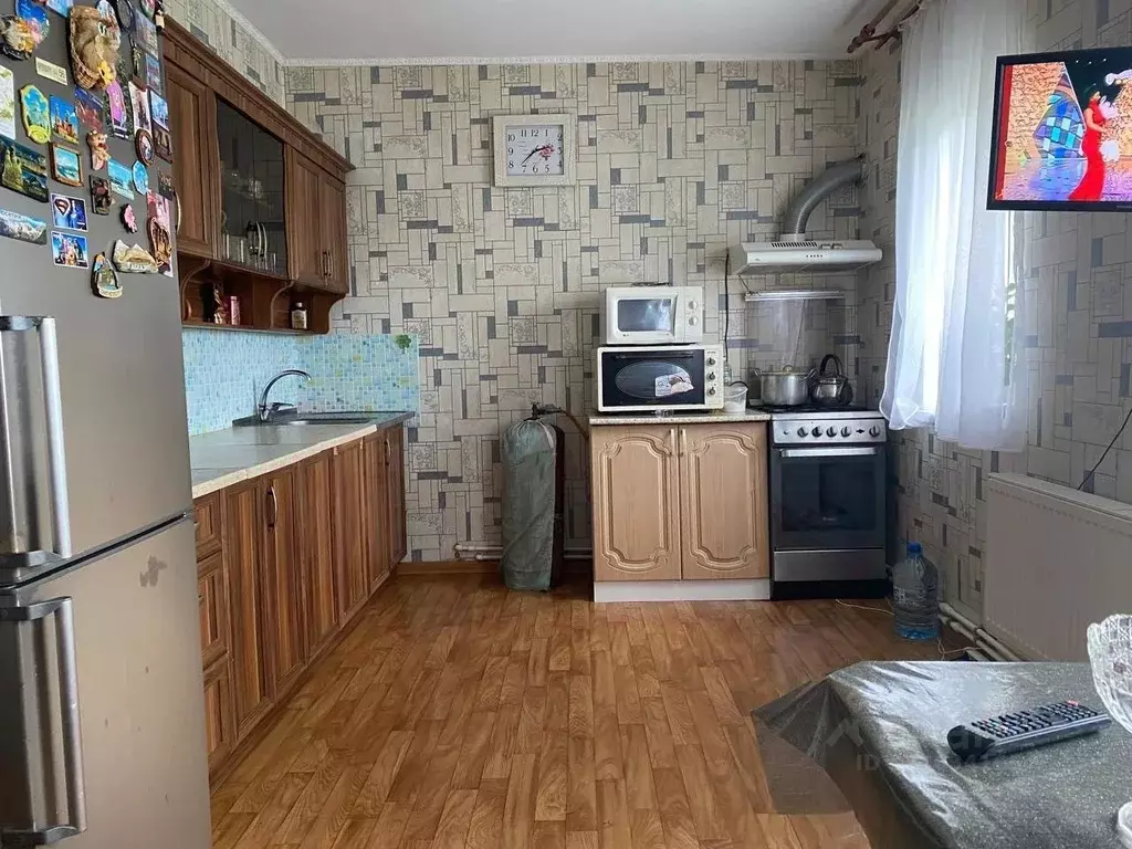 Дом в Калининградская область, Гвардейский муниципальный округ, пос. ... - Фото 1