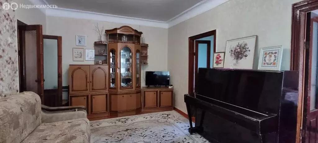 3-комнатная квартира: Лиски, проспект Ленина, 6 (42 м) - Фото 1