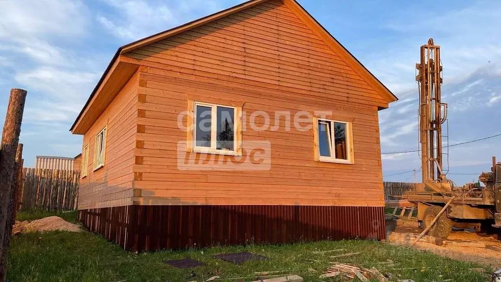 Дом в Иркутская область, Иркутский муниципальный округ, с. ... - Фото 1