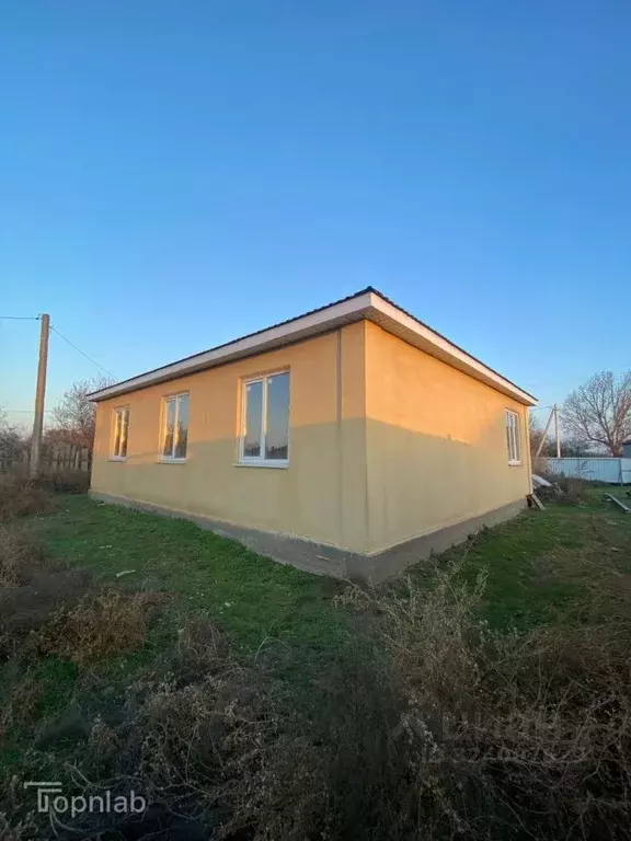 Дом в Астраханская область, Приволжский район, с. Килинчи ул. ... - Фото 1