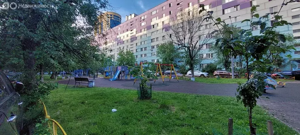 3-комнатная квартира: Реутов, Лесная улица, 8 (55.5 м) - Фото 1