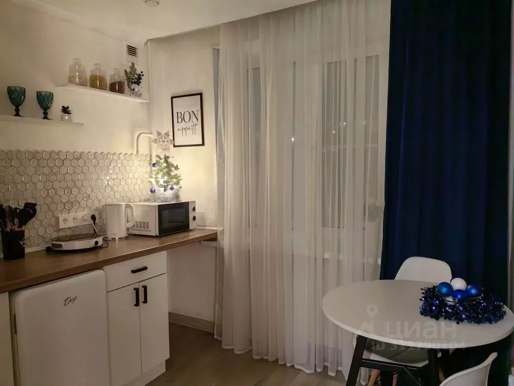 1-к кв. Мурманская область, Мурманск ул. Полярные Зори, 41к1 (35.0 м) - Фото 2