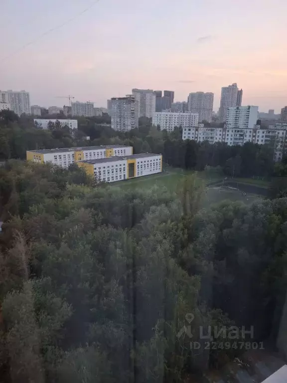 Комната Москва Перекопская ул., 26к1 - Фото 1