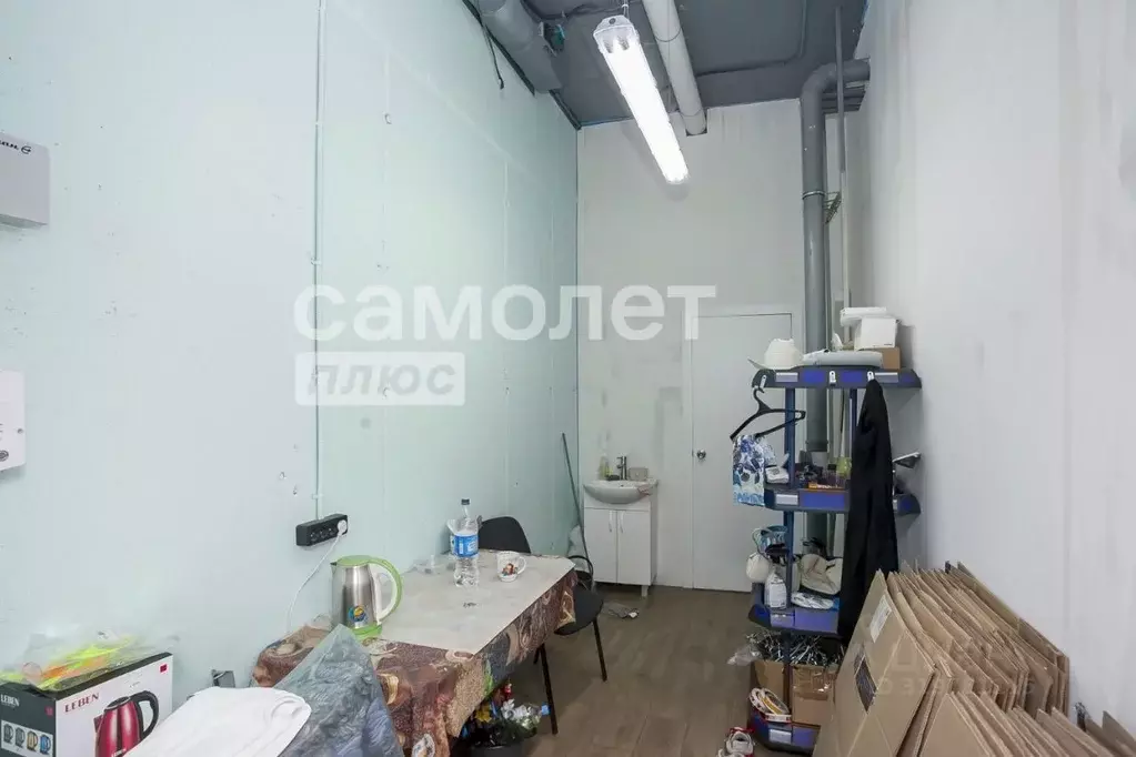 Помещение свободного назначения в Кемеровская область, Кемерово ул. ... - Фото 1