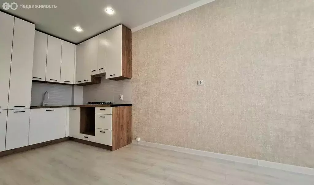 1-комнатная квартира: Калининград, Батальная улица, 104 (41 м) - Фото 1