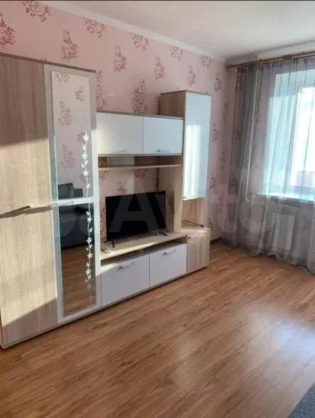 1-к. квартира, 39 м, 9/10 эт. - Фото 0