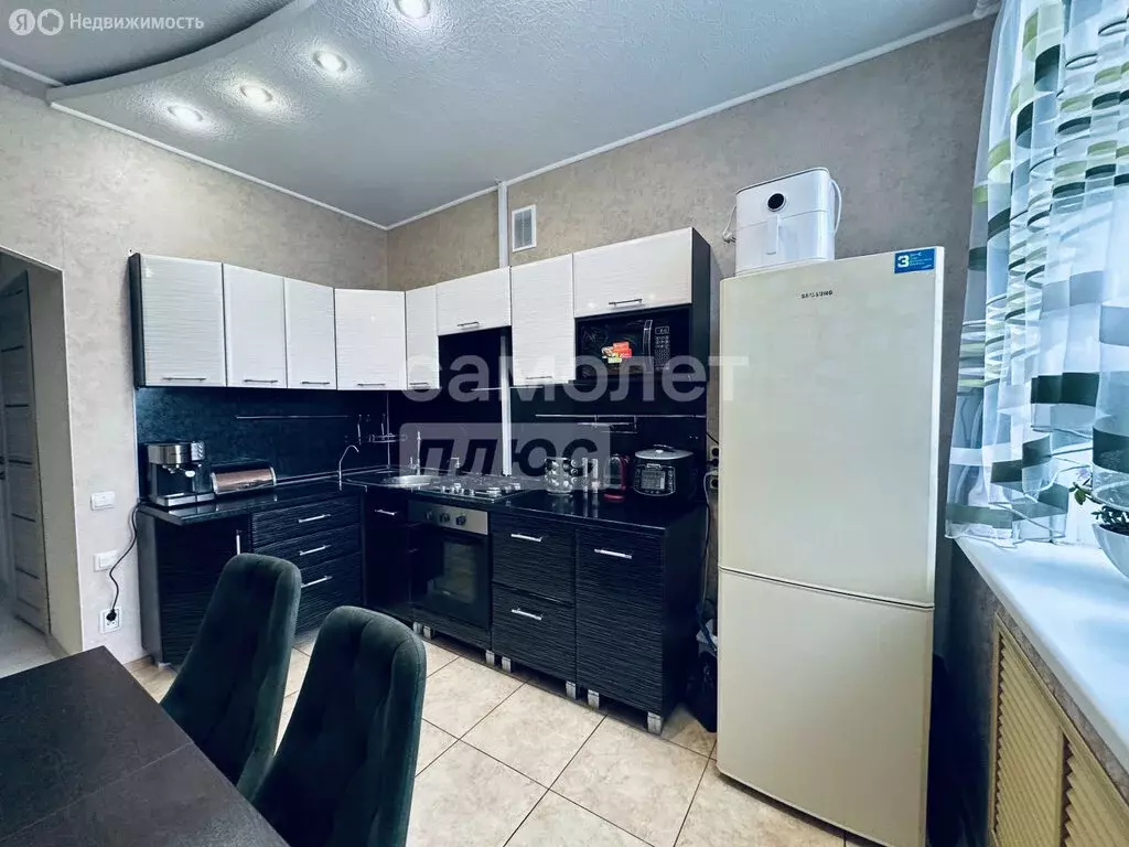 3-комнатная квартира: Краснокамск, Коммунистическая улица, 12 (78 м) - Фото 2