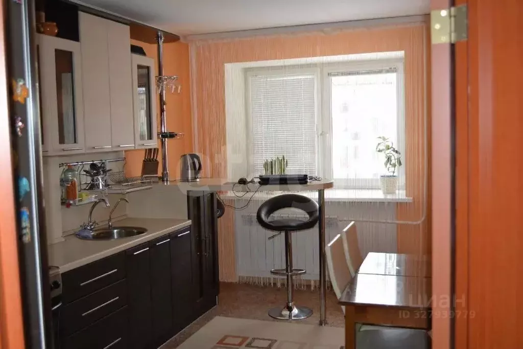 2-к кв. Тюменская область, Тюменский муниципальный округ, Боровский рп ... - Фото 1