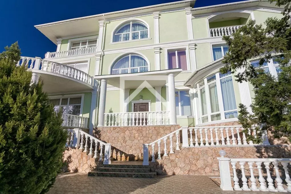 Дом в Крым, Ялта муниципальный округ, Гаспра пгт ул. Лесная (770 м) - Фото 2