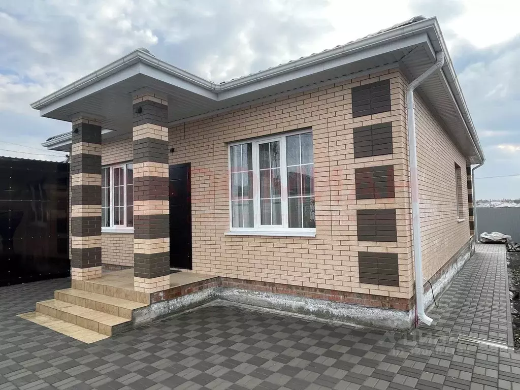 Дом в Ростовская область, Мясниковский район, с. Большие Салы  (95 м) - Фото 2