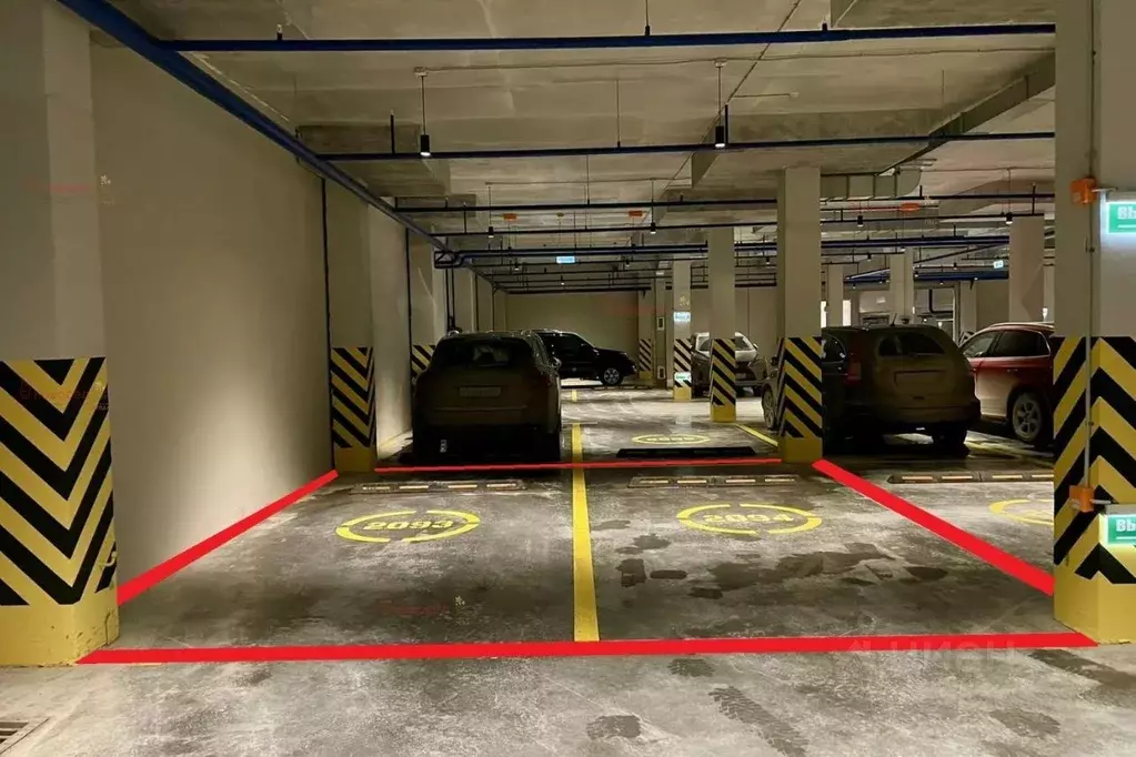 Гараж в Свердловская область, Екатеринбург ул. Московская, 251 (35 м) - Фото 1