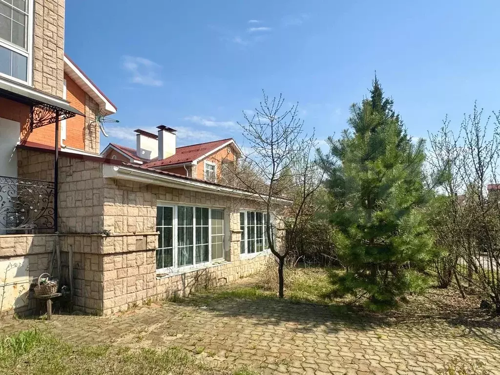 Дом 330 м на участке 10 сот. - Фото 1