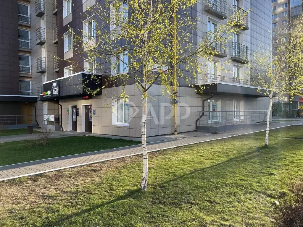 Помещение свободного назначения в Удмуртия, Ижевск ул. 10 лет Октября, ... - Фото 1