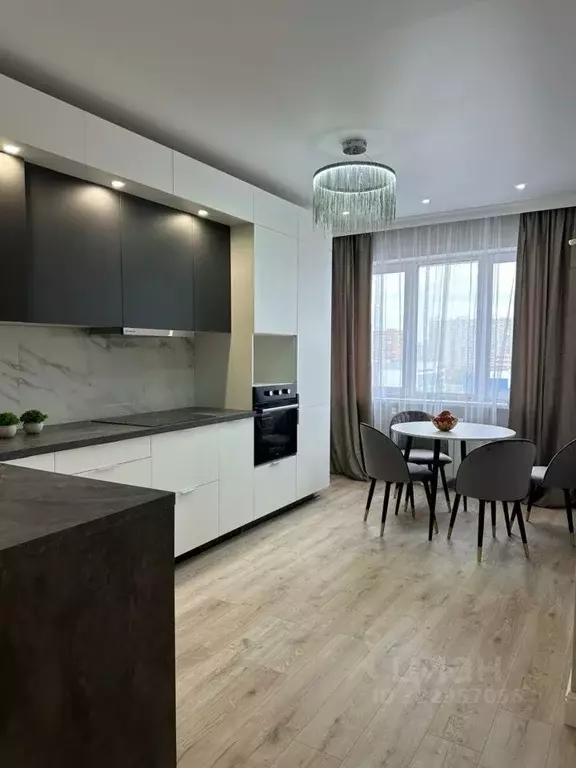 2-к кв. Татарстан, Казань Чистопольская ул., 61Д (66.3 м) - Фото 0