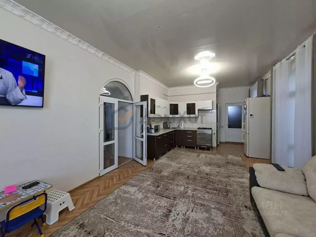 Дом в Крым, Евпатория Исмаил-Бей мкр, ул. Бекира Чобан-Заде, 81 (290 ... - Фото 1