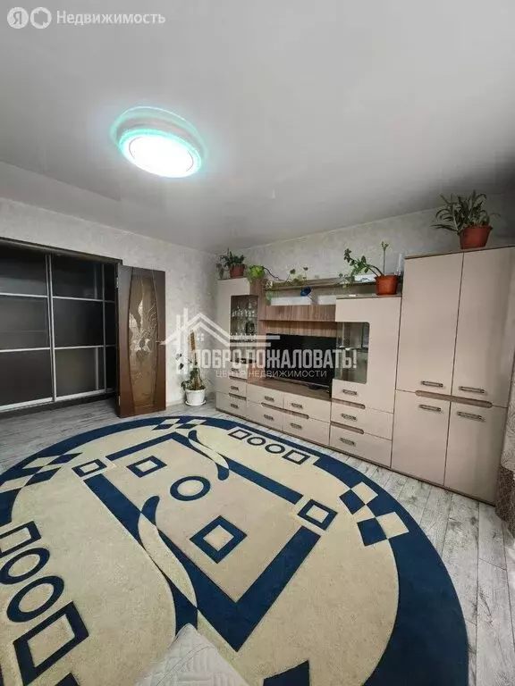 3-комнатная квартира: Абакан, Пирятинская улица, 21А (63.5 м) - Фото 1