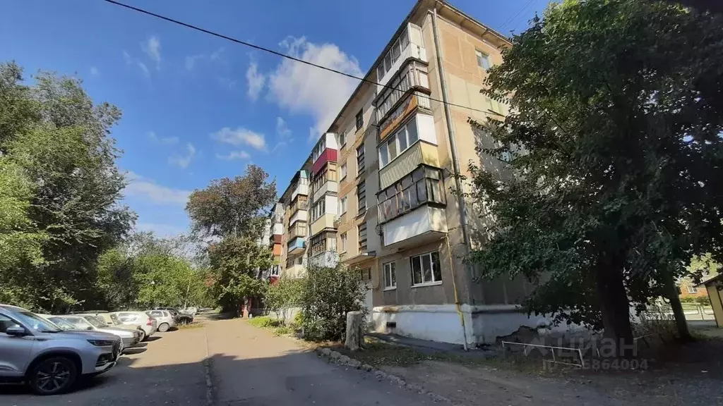 2-к кв. Оренбургская область, Гай Коммунистическая ул., 16 (41.7 м) - Фото 1