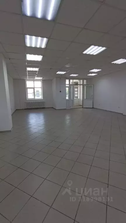 Торговая площадь в Башкортостан, Уфа Комсомольская ул., 148 (107 м) - Фото 0
