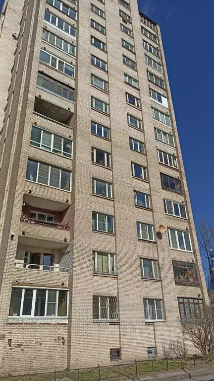 3-к кв. Санкт-Петербург пос. Шушары, Первомайская ул., 3 (78.0 м) - Фото 1