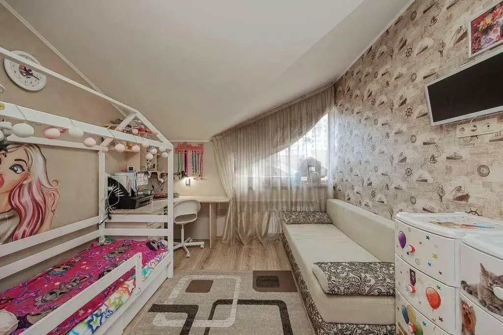 2-к кв. Севастополь ул. Степаняна, 8 (66.7 м) - Фото 1