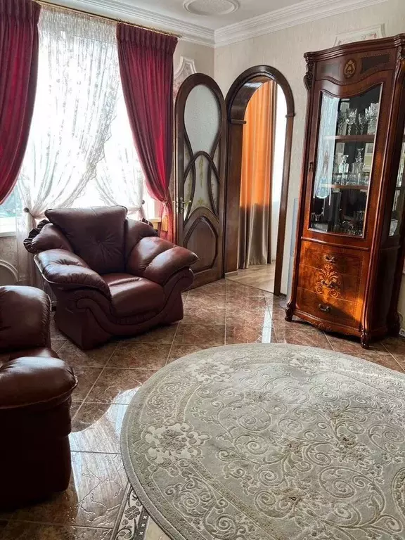 4-к кв. Крым, Симферополь ул. Гурзуфская, 8 (118.0 м) - Фото 2