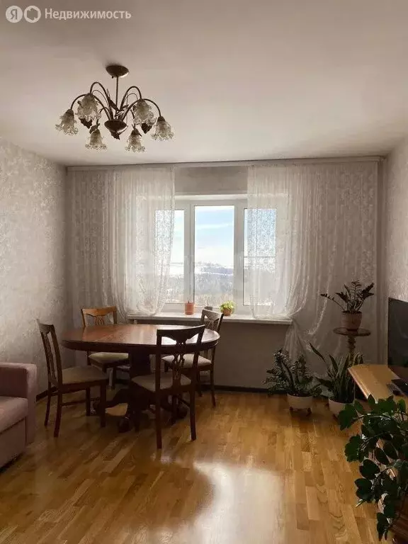 2-комнатная квартира: Ижевск, проспект Конструктора М.Т. Калашникова, ... - Фото 1