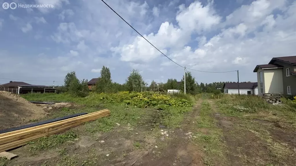 Участок в деревня Берёзовка, улица Героя А.С. Казаряна (10 м) - Фото 1