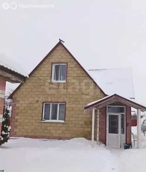 Дом в село Александровка, улица 50 лет Победы (84 м) - Фото 1