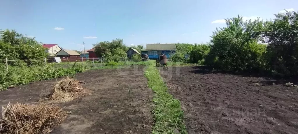 Дом в Саратовская область, Балашовский район, Хоперское муниципальное ... - Фото 1