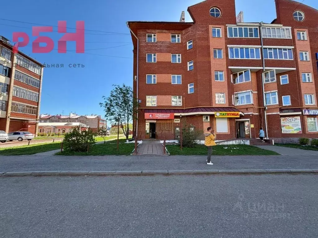 Помещение свободного назначения в Башкортостан, Нефтекамск ул. Карла ... - Фото 1