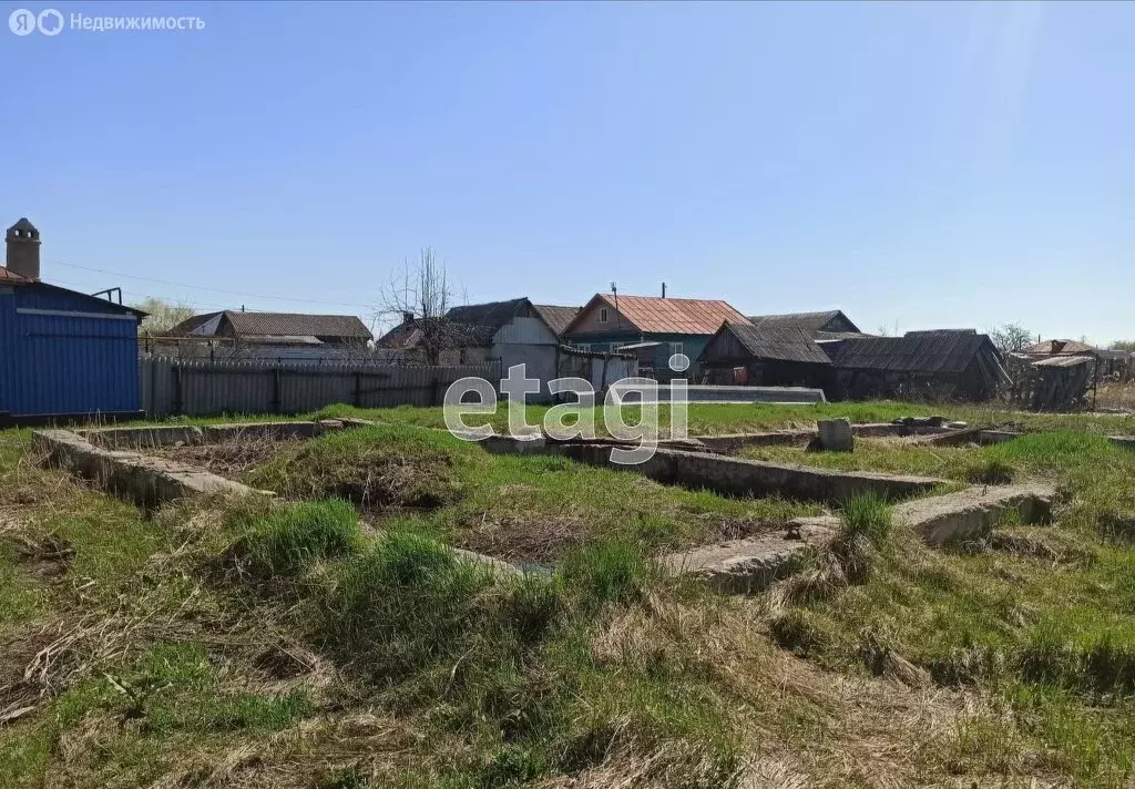 Участок в Балашов, улица Макаренко (8 м) - Фото 0