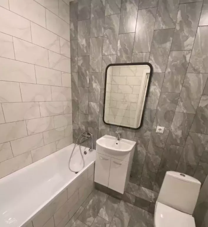 Апартаменты-студия, 11,5 м, 3/3 эт. - Фото 1