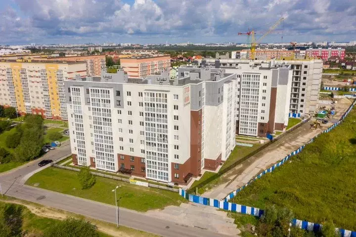 3-к. квартира, 85 м, 9/9 эт. - Фото 1