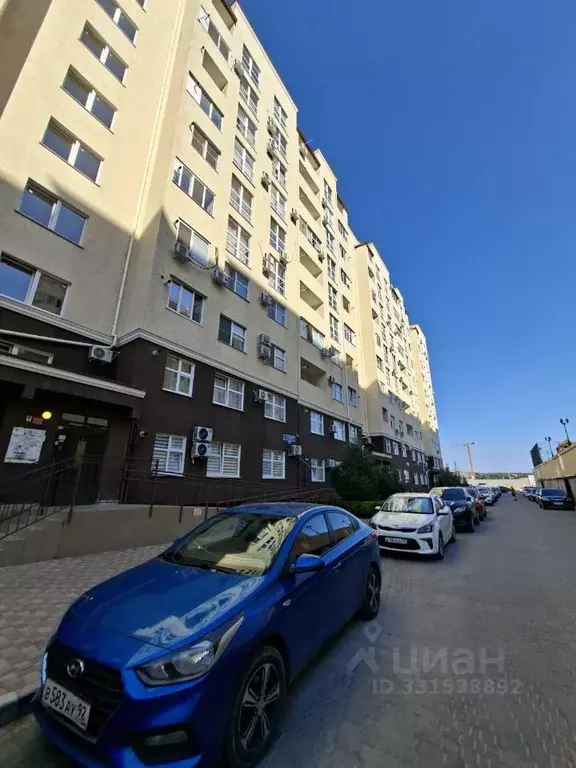 1-к кв. Севастополь ул. Горпищенко, 145к6 (43.8 м) - Фото 1
