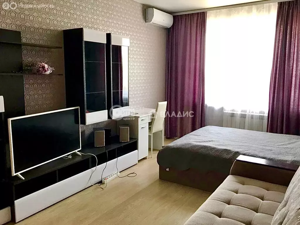 1-комнатная квартира: Воронеж, Краснознамённая улица, 57/1 (44 м) - Фото 0