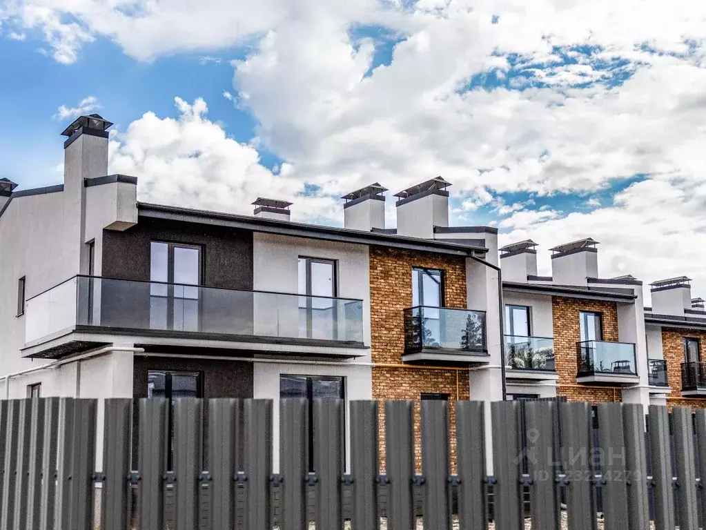 Таунхаус в Воронежская область, Рамонский район, Яменское с/пос, д. ... - Фото 1