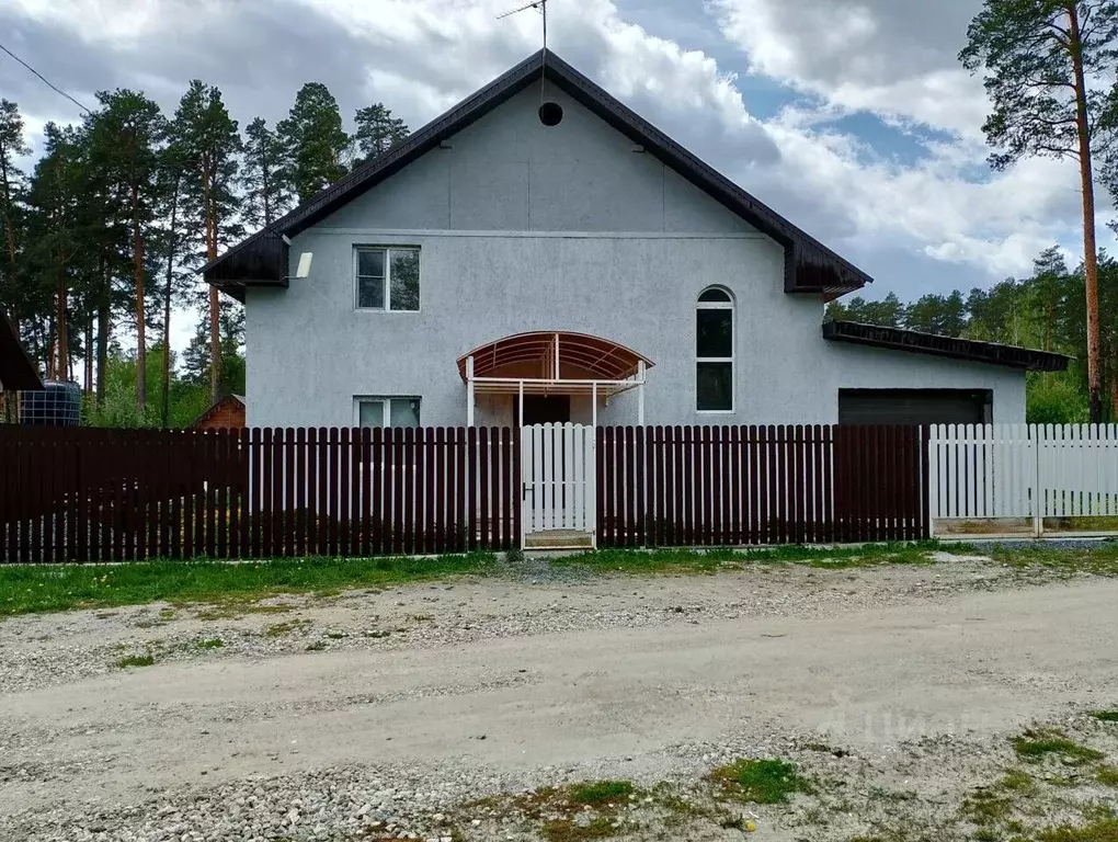 Дом в Свердловская область, Верхняя Пышма городской округ, пос. ... - Фото 0