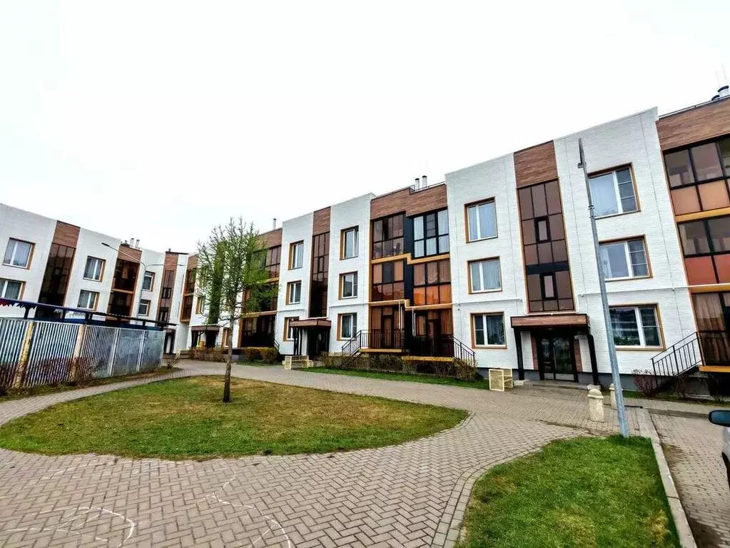 3-комнатная квартира: Киров, Севастопольская улица, 5 (51.5 м) - Фото 2
