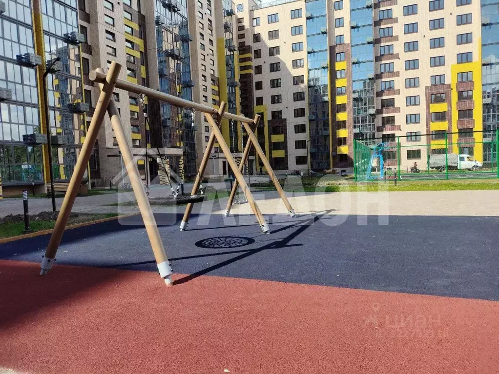 1-к кв. Омская область, Омск Заозерный мкр, ул. Сергея Тюленина, 12 ... - Фото 1