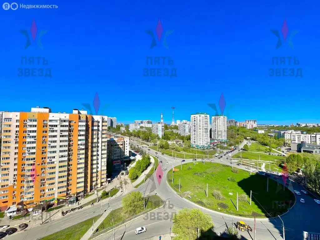 2-комнатная квартира: Самара, улица Антонова-Овсеенко, 63 (70.3 м) - Фото 1