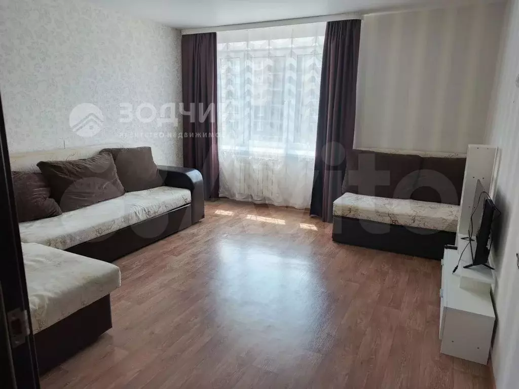 1-к. квартира, 45 м, 8/9 эт. - Фото 0
