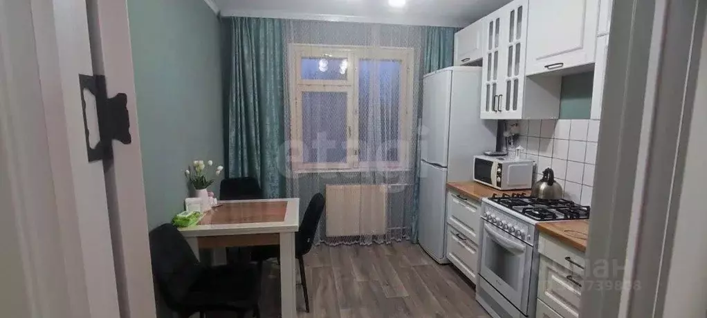 3-к кв. Смоленская область, Ельня Кутузовский мкр, 11 (70.4 м) - Фото 1