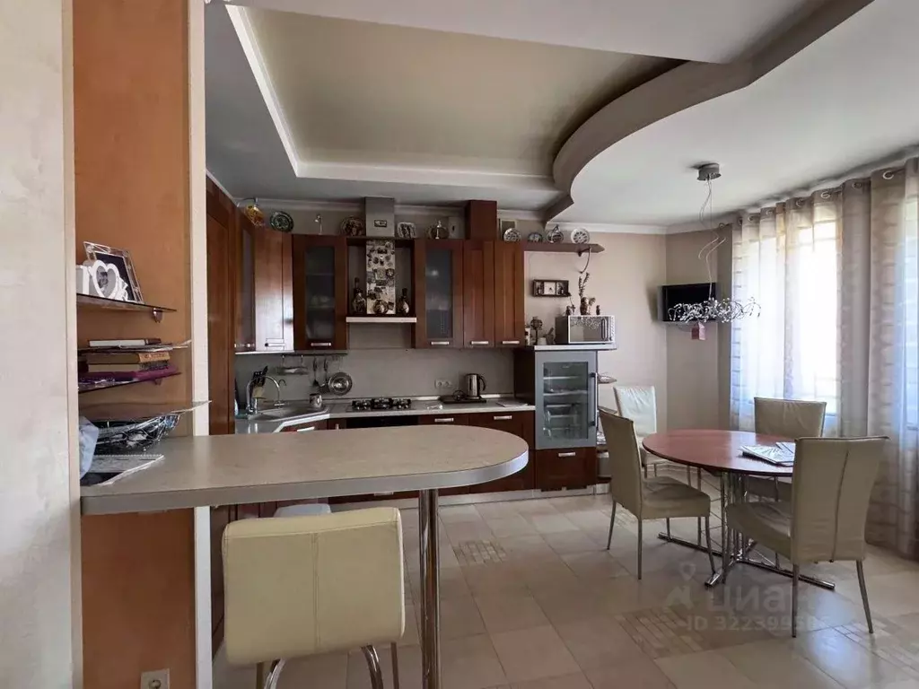 4-к кв. Тамбовская область, Тамбов Ленинградская ул., 5Б (198.0 м) - Фото 1