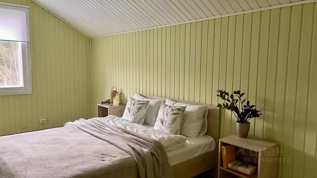 Дом в Ленинградская область, Приозерск 4-й Поселок кв-л,  (250 м) - Фото 0